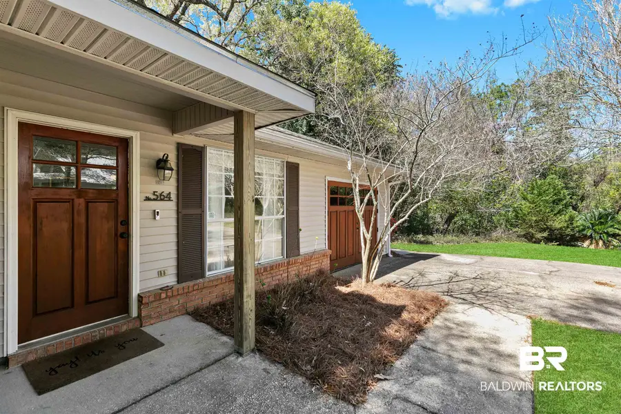 564 Southern Run, Fairhope, AL 36532 - #2