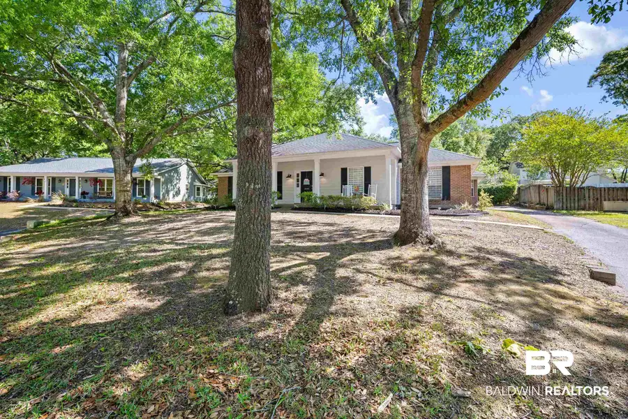 3005 Alexandria Court, Mobile, AL 36693 - #3