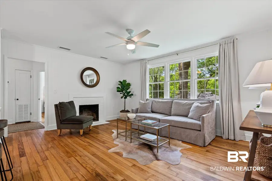 5210 S Pineview Lane, Mobile, AL 36608 - #3
