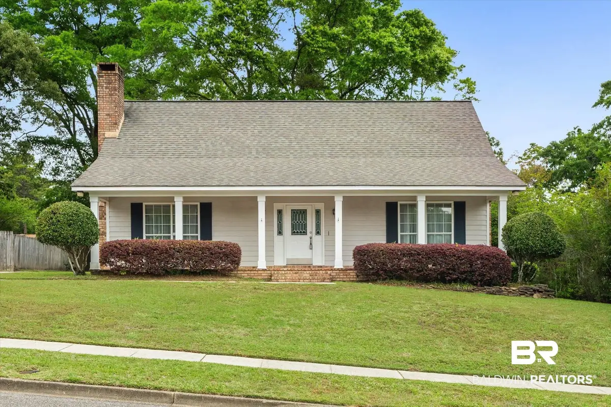 6104 Scenic West Drive, Mobile, AL 36693 - #1
