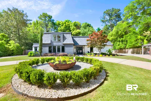 703 Greenwood Avenue, Fairhope, AL 36532