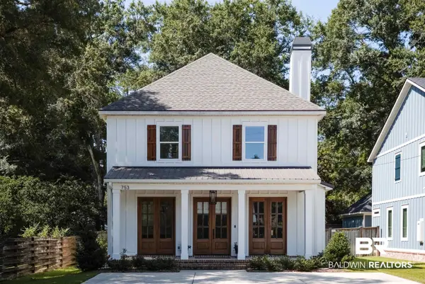 753 Prospect Avenue, Fairhope, AL 36532