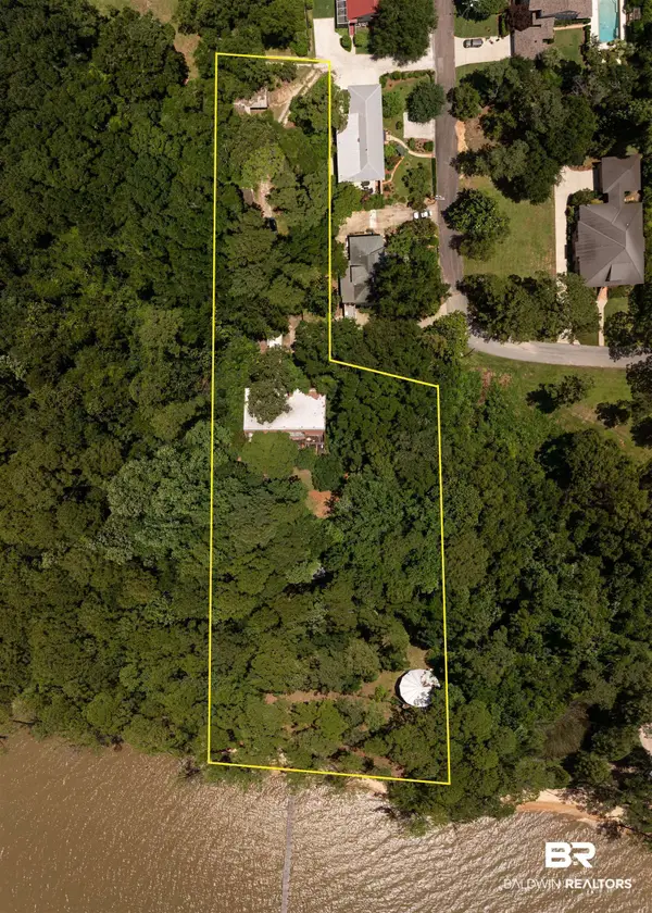 107 North Avenue, Fairhope, AL 36532