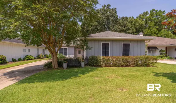 105 Oak Bend Court, Fairhope, AL 36532