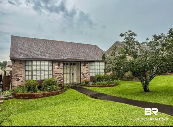 6093 S Highland Circle, Mobile, AL 36608