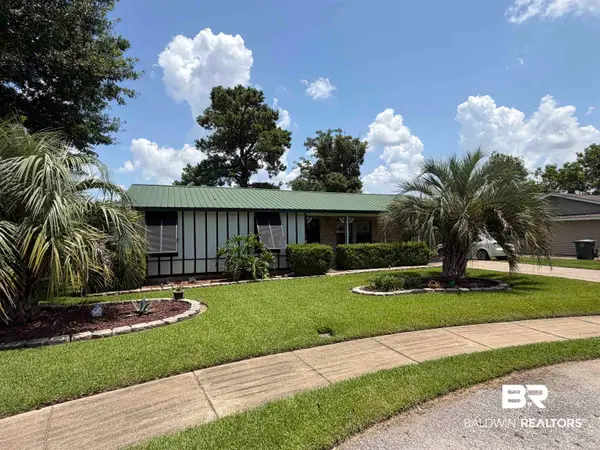 512 Jeraldean Court, Foley, AL 36535