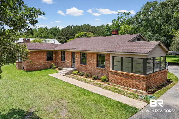 1301 Randall Avenue, Daphne, AL 36526