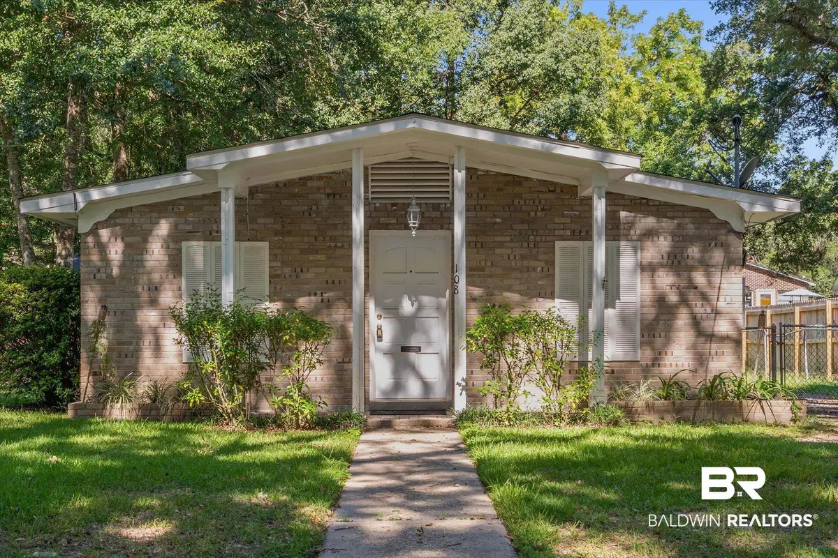 108 Mohawk Street, Mobile, AL 36606 - #1