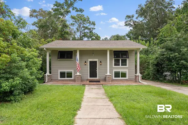 357 S School Street, Fairhope, AL 36532