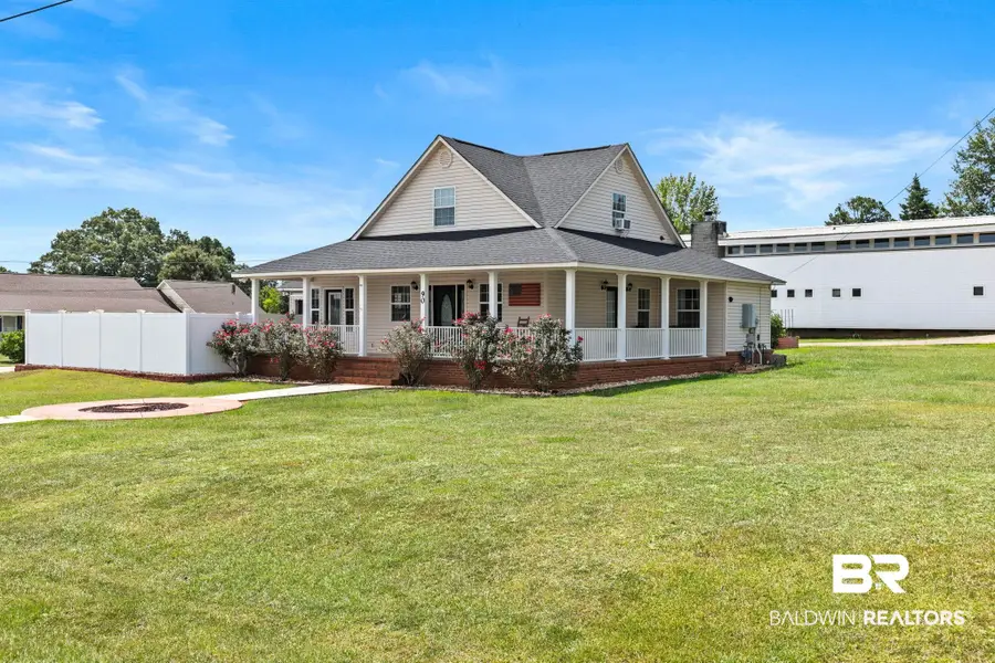 90 Eastwood Drive, Monroeville, AL 36460 - #2