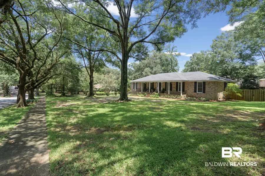 663 Ridgefield Road, Mobile, AL 36608 - #2