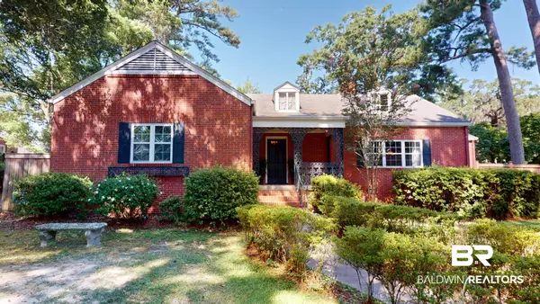 300 Bromley Pl, Mobile, AL 36606