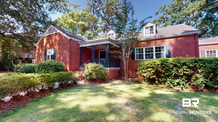 300 Bromley Pl, Mobile, AL 36606 - #3