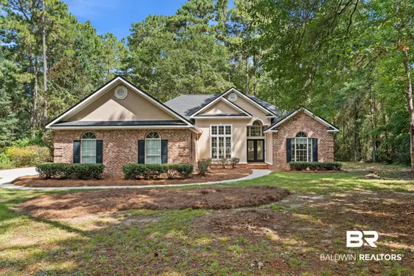 7165 Colonel Greirson Dr, Spanish Fort, AL 36527