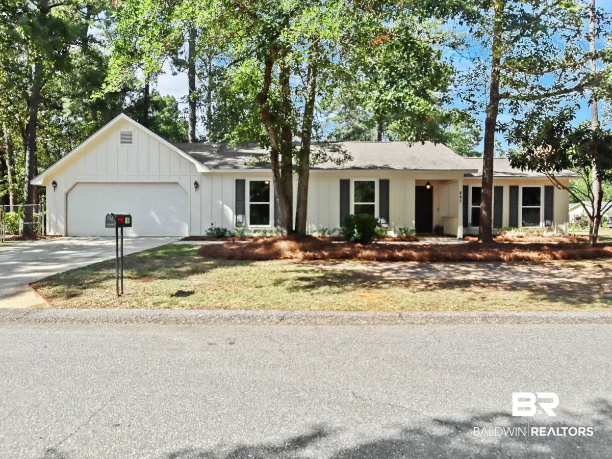 100 Beechwood Cir, Daphne, AL 36526 - #1