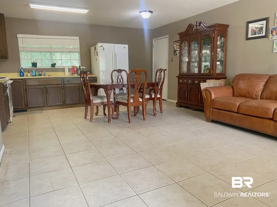 115 E Sara Avenue, Spanish Fort, AL 36527 - #2