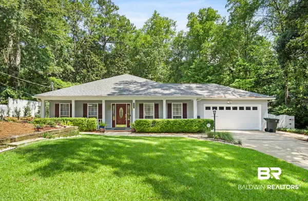 111 Lakeview Loop, Daphne, AL 36526
