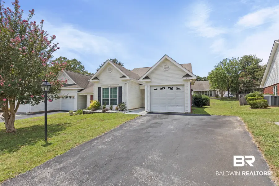 656 Spring Lake Drive, Mobile, AL 36695 - #2