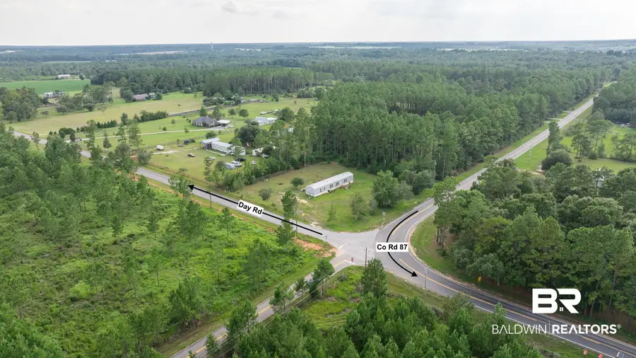 0 Day Rd, Robertsdale, AL 36567 - #2