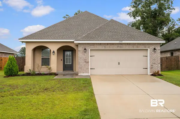 23518 District Drive, Robertsdale, AL 36567