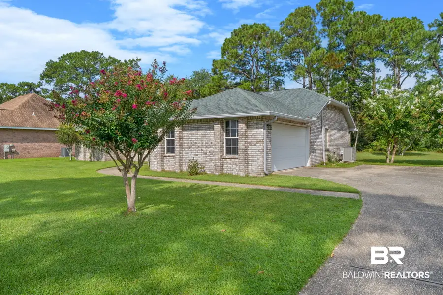 5007 Shoshone Drive, Pensacola, FL 32507 - #3