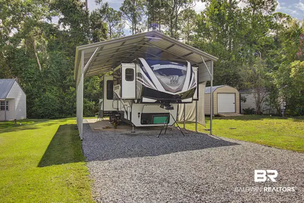425 Elberta Loop, Lillian, AL 36549