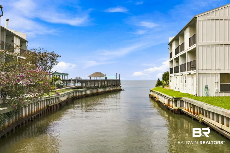 710 S Mobile Street #APT 33, Fairhope, AL 36532 - #2