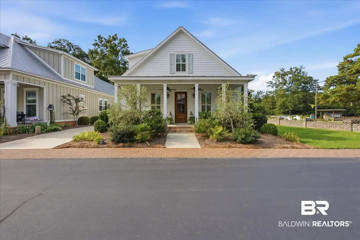 28 Bay Pointe Ct, Fairhope, AL 36532 - #1