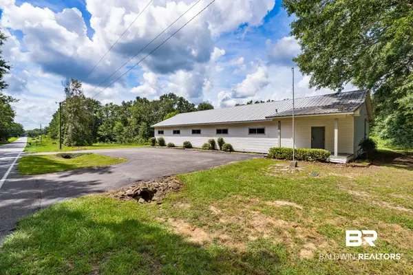 21353 Co Road 55, Silverhill, AL 36576