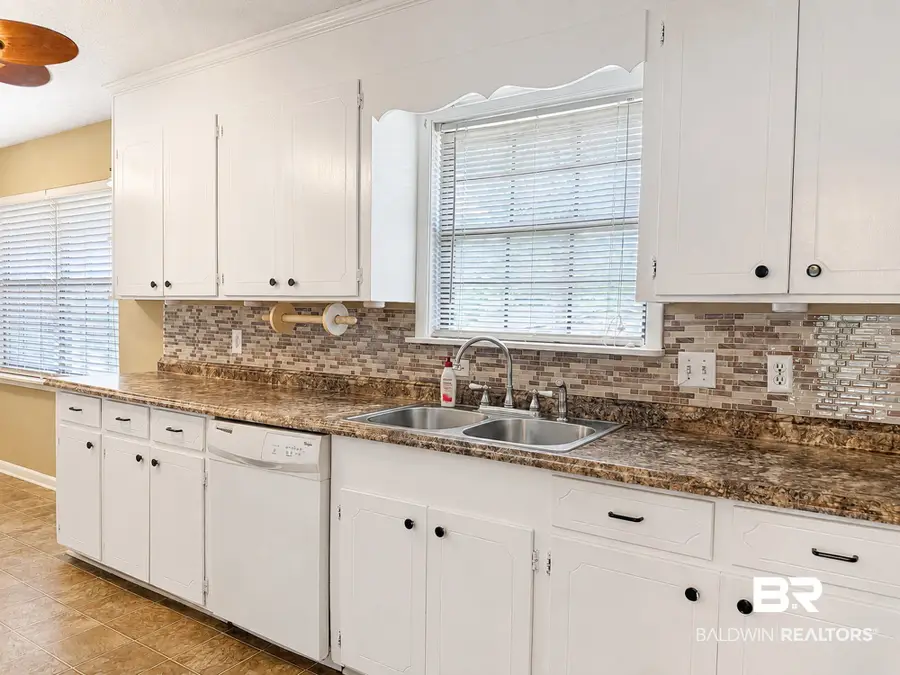 1605 Brookwood Drive, Brewton, AL 36426 - #3