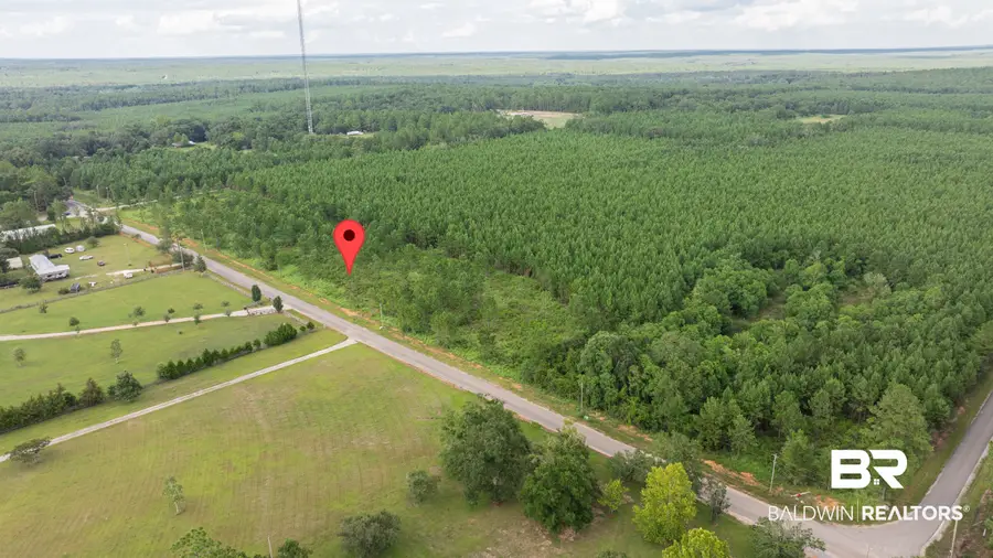 0 Day Rd, Robertsdale, AL 36567 - #3