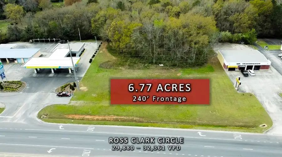 2753 Ross Clark Circle, Dothan, AL 36305 - Image #3