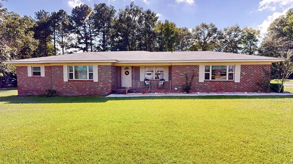2156 Honeysuckle Road, Dothan, AL 36301 - Image #1
