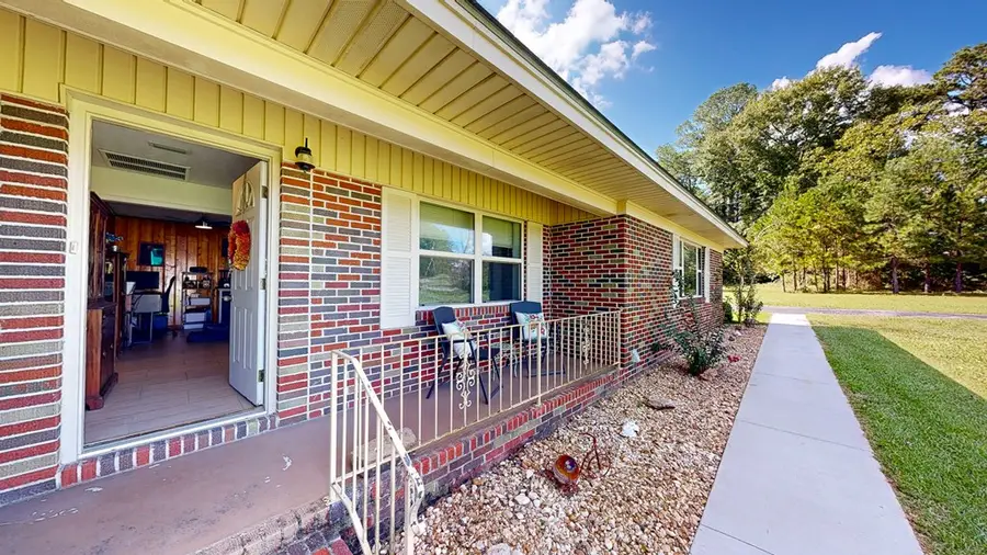 2156 Honeysuckle Road, Dothan, AL 36301 - Image #3