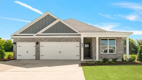 305 Heritage Way, Headland, AL 36345