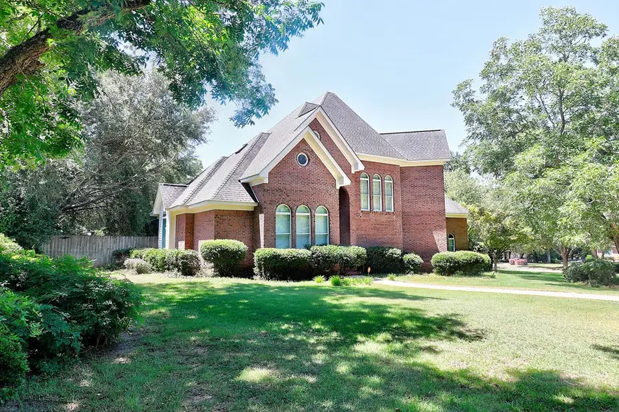 221 Asphodel Drive, Dothan, AL 36303 - Image #2