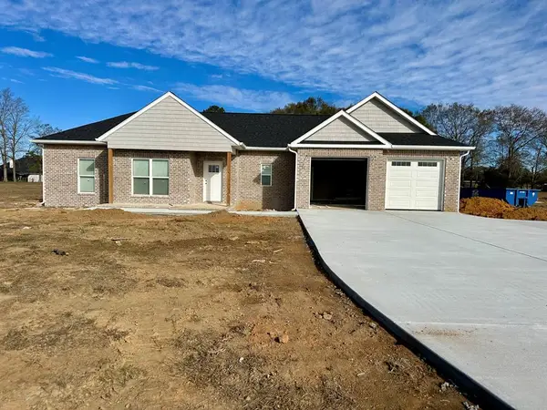 203 Heritage Way, Headland, AL 36345