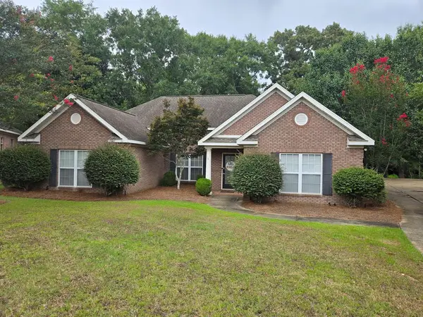 23 Williamsburg Place, Dothan, AL 36305