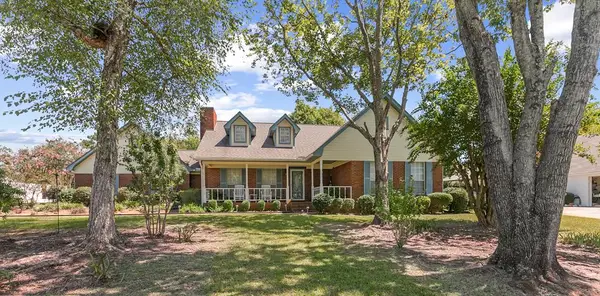 2610 Radcliff Road, Dothan, AL 36303