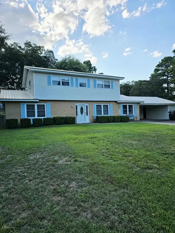 130 Stephanie Drive, Ozark, AL 36360