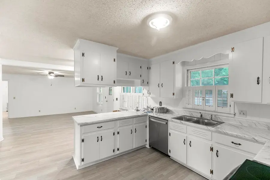 1700 Randall, Dothan, AL 36303 - Image #3