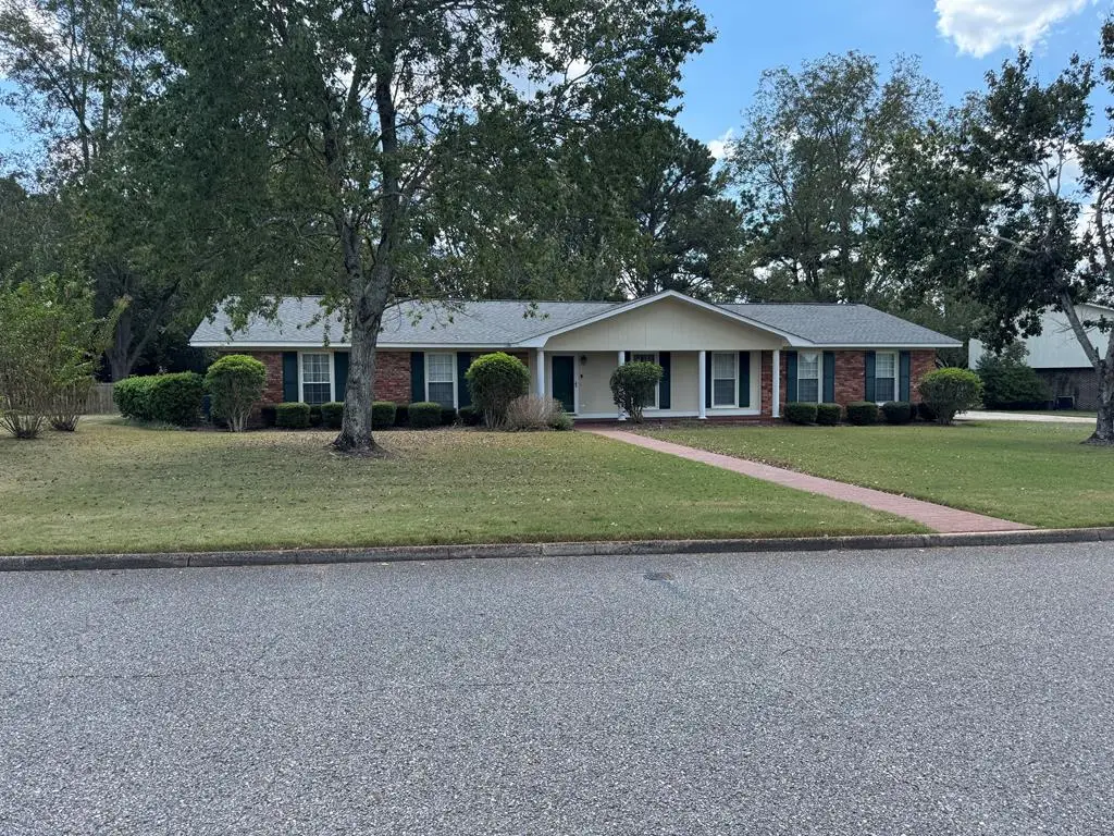 3815 Heatherbrook Place, Dothan, AL 36303 - Image #1