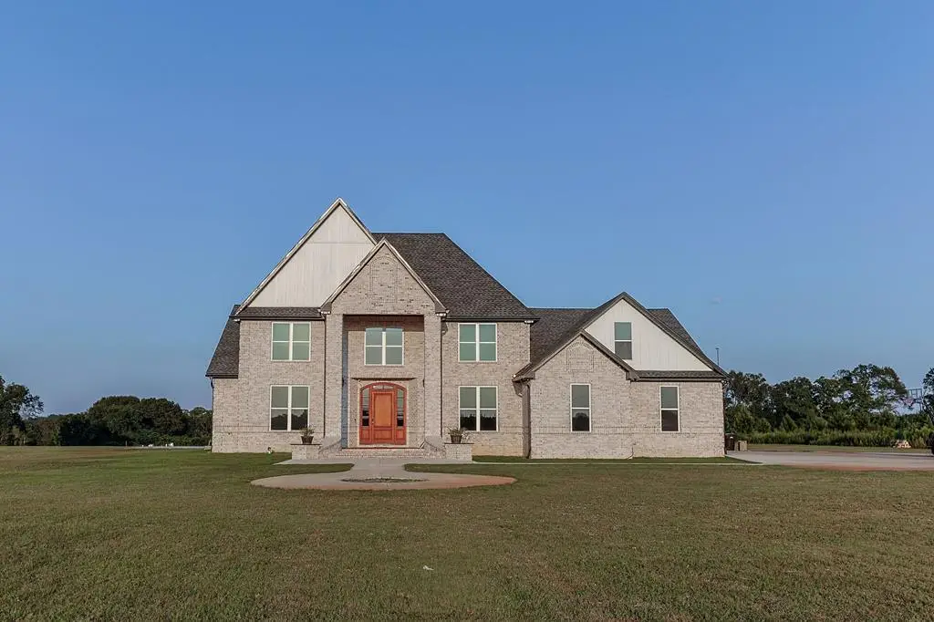 425 South County Road 49, Slocomb, AL 36375 - Image #1