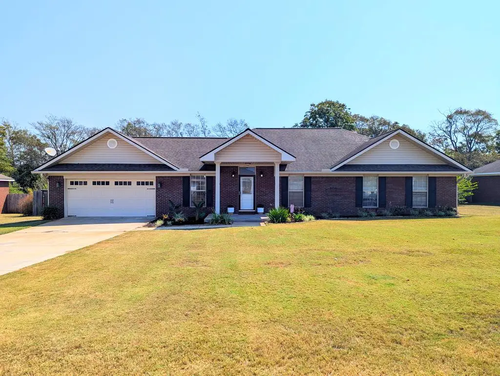 132 Maree Drive, Daleville, AL 36322 - Image #1