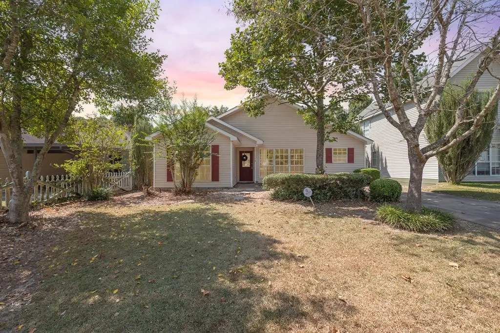 138 Radford Cir, Dothan, AL 36301 - Image #1