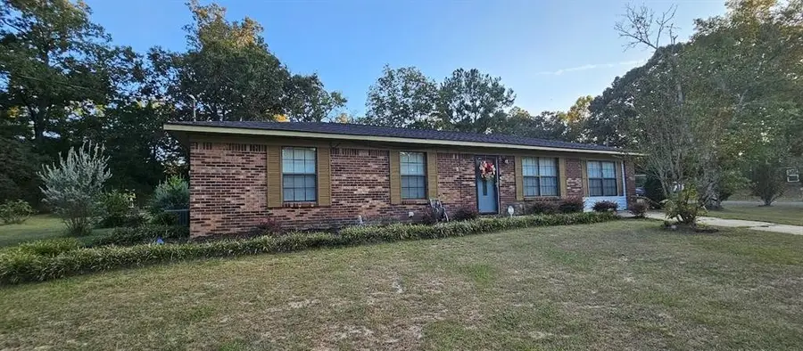 176 Harrison St, Ozark, AL 36360 - Image #2