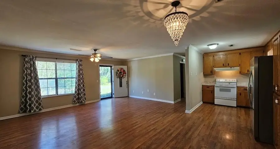 176 Harrison St, Ozark, AL 36360 - Image #3