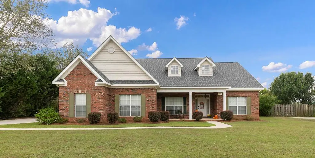 213 Azalea, Headland, AL 36345 - Image #1