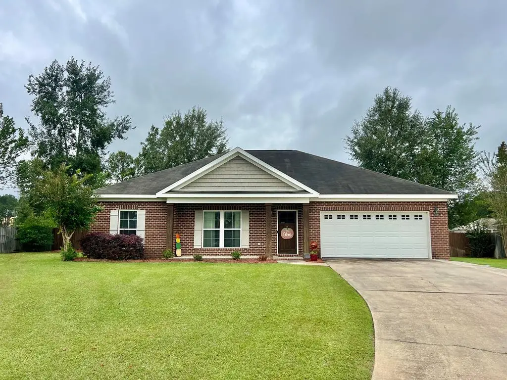 113 Hattiesburg Court, Dothan, AL 36301 - Image #1