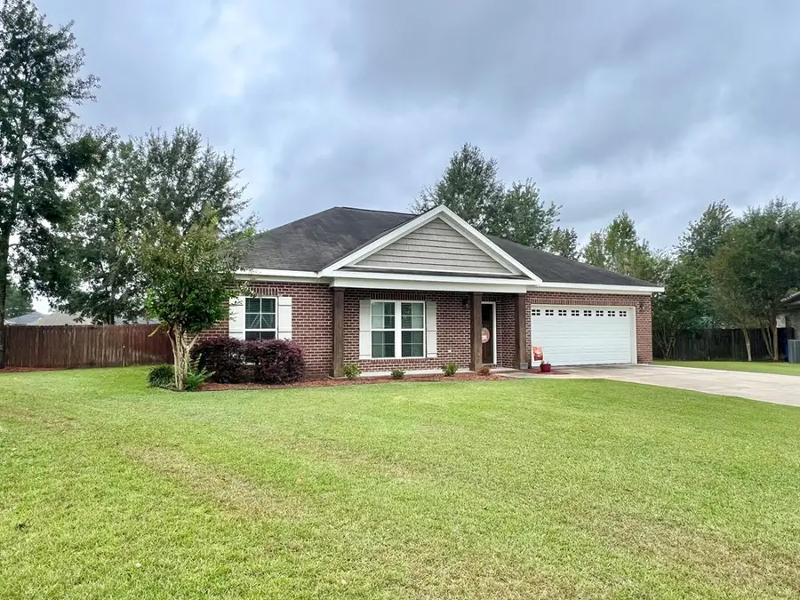 113 Hattiesburg Court, Dothan, AL 36301 - Image #2